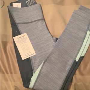 Outdoor Voices leggings